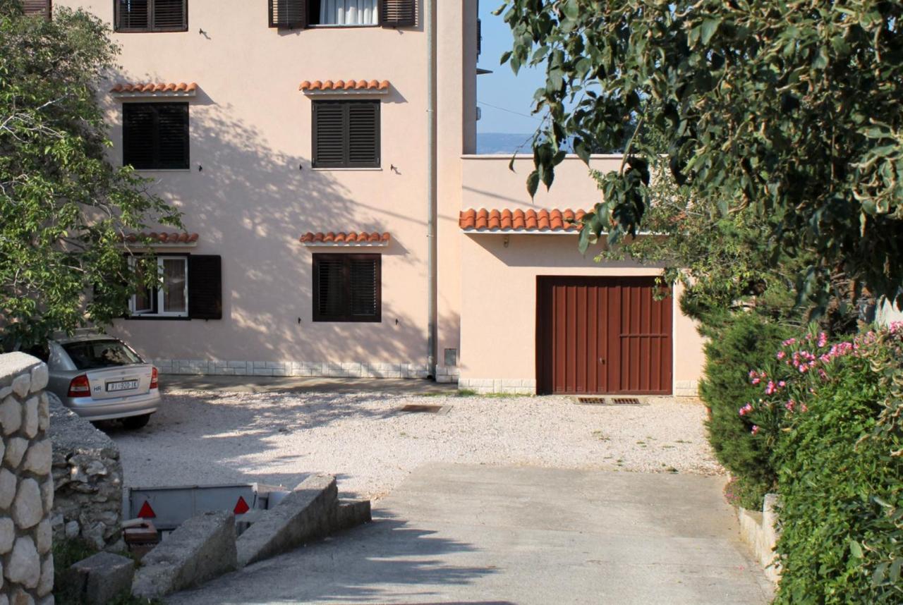 Apartments With A Parking Space Novi Vinodolski - 5587 Exterior foto